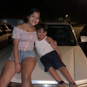 Meet your Posher, Tiare